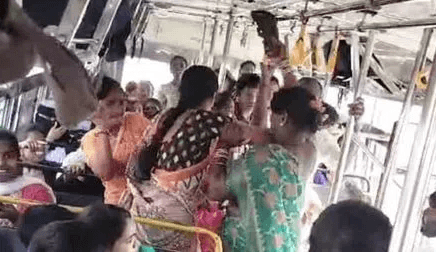 Nirmal RTC కండక్టర్తో వివాదం మహిళలకు ఉచిత ప్రయాణం నిరాకరణ 4 Nirmal RTC