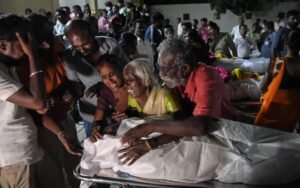 Vijay Karur Stampede |కరూర్ ర్యాలీలో ఘోర విషాదం 39 మంది మృతి 10 Vijay Karur Stampede |కరూర్ ర్యాలీలో ఘోర విషాదం 39 మంది మృతి