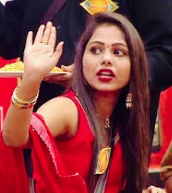 Bigg Boss Contestants బిగ్ బాస్ 9 హౌస్లో అడుగుపెట్టిన కంటెస్టెంట్స్ వీళ్లే.. 17 Bigg Boss Contestants