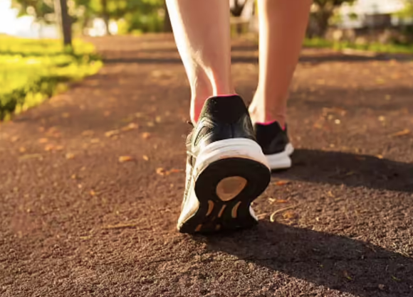 Morning Walk vs Evening Walk ఏది ఎక్కువ కొవ్వు కరిగిస్తుంది? బరువు తగ్గడానికి ఉత్తమ సమయం... 4 Morning Walk vs Evening Walk