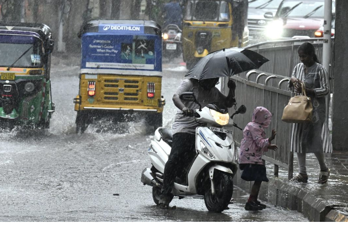 Telangana and Andhra Pradesh భారీ వర్షాలు | IMD హెచ్చరిక.... 3 Telangana and Andhra Pradesh