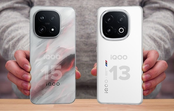 iQOO 15 vs iQOO 13 | 7000mAh బ్యాటరీ, 50MP కెమెరాతో ఐక్యూ 15... 6 iQOO 15 vs iQOO 13