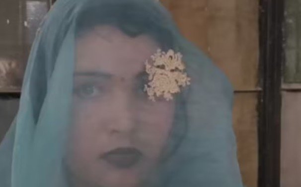 Uttar Pradesh Woman Elopes