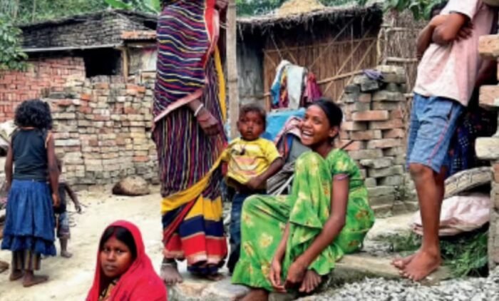 Women DBT Schemes Election Success | మహిళల DBT పథకాలు: బిహార్, MP, మహారాష్ట్ర ఎన్నికల్లో విజయ మంత్రం! 64 Women DBT Schemes