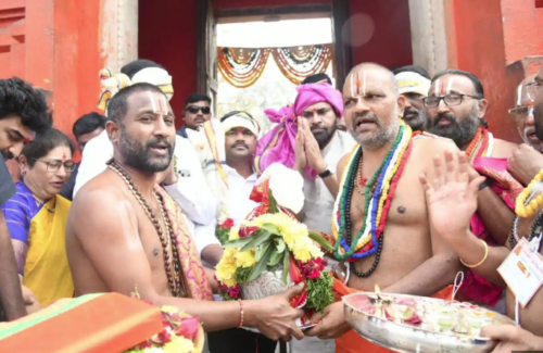 Pawan Kalyan Visits Kondagattu