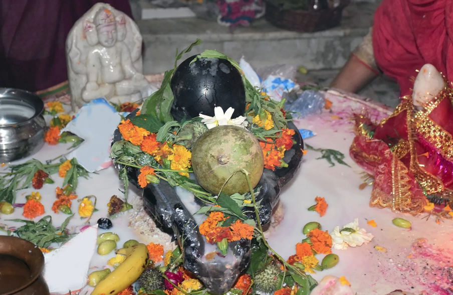 Maha Shivratri Story: మహా శివరాత్రి కథ మరియు ఉపవాసం ఆరోగ్య లాభాలు 2 image 105