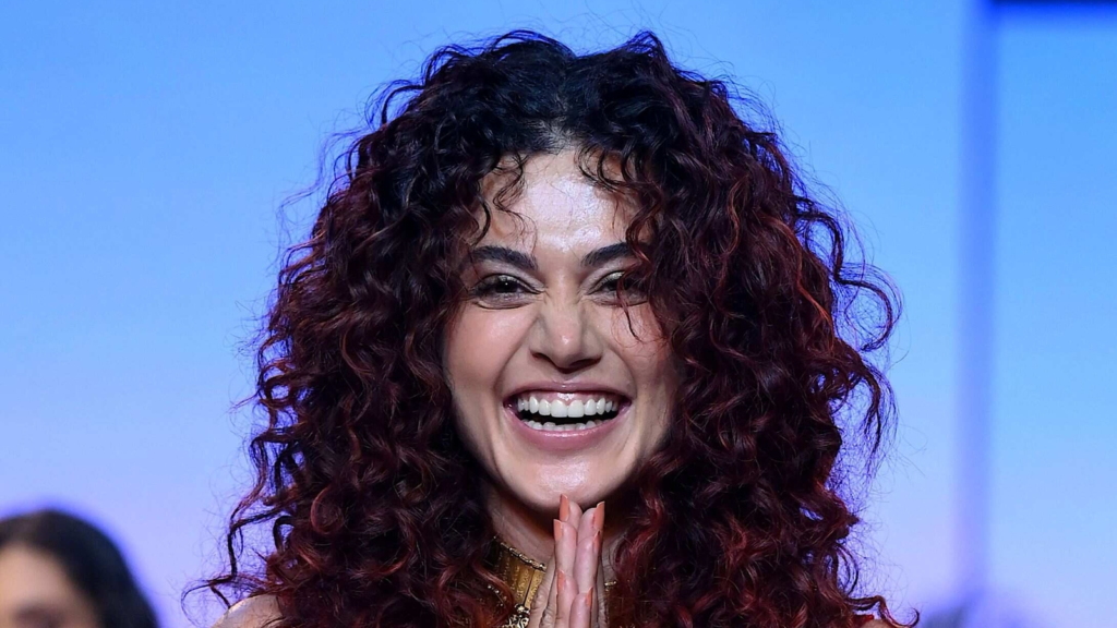 Taapsee Pannu షారుఖ్ ఖాన్ను అడిగిన అహంకారం గురించి 4 image 134